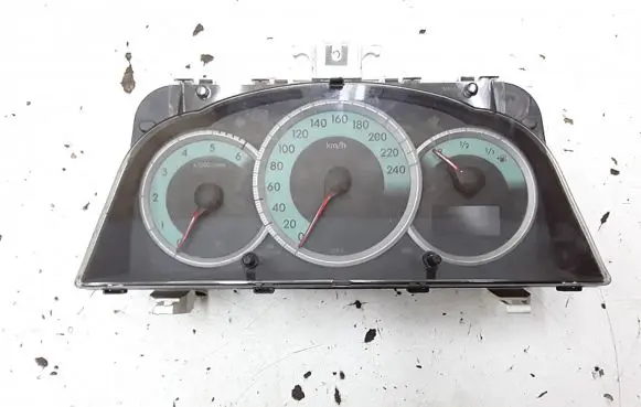 Toyota Corolla Verso AR10 Speedometer (instrument cluster) 838000f091