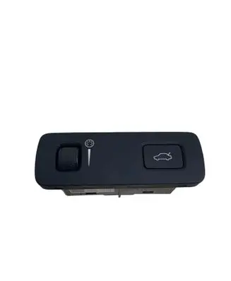 Volvo XC60 Tailgate/boot open switch button P31443873