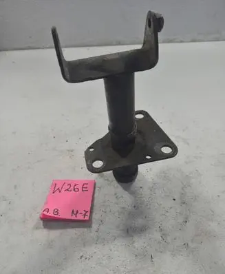 Volkswagen PASSAT B5 Front bumper mounting bracket 3B0807133