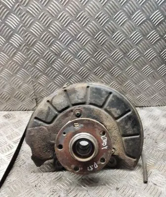 Volkswagen Caddy Front wheel hub