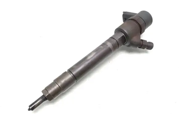 Volvo V70 Fuel injector 30777526 0445110298