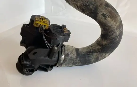 Peugeot 407 Throttle valve 25342946 96498325