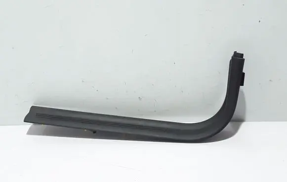 Volvo C30 Front sill trim cover 8641784
