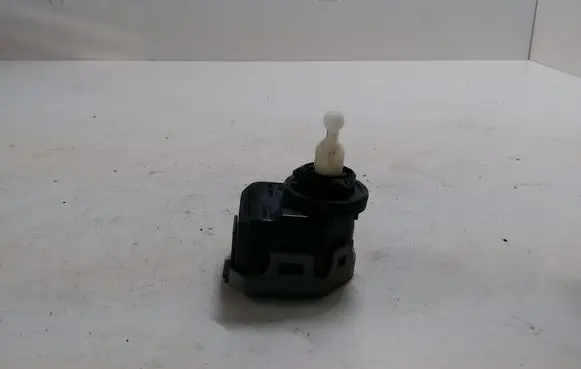 Skoda Fabia Mk1 (6Y) Headlight level adjustment motor 6Y0941295