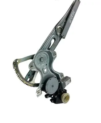 Toyota Avensis T270 Front door electric window regulator 8570202020