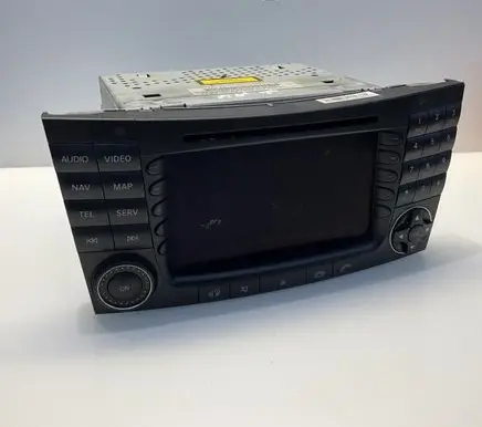 Mercedes-Benz E W211 Radio/CD/DVD/GPS head unit A2118704789 51170187 2118704789