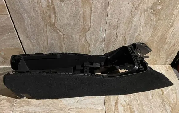 Volvo C40 Center console 32260212 32226777