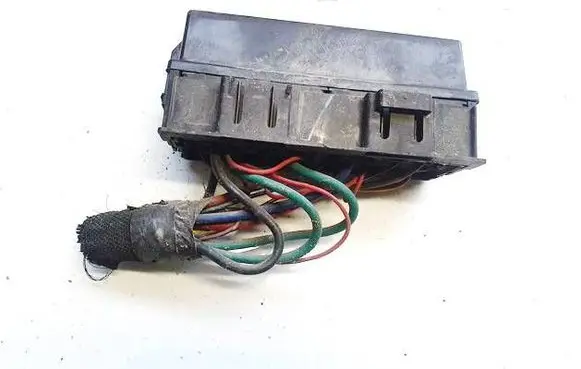 Chrysler Sebring (JS) Fuse box set e384g e-1825g