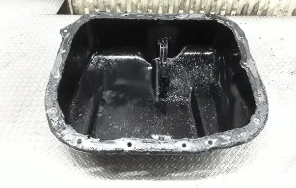 Oil sump