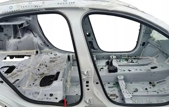 Renault Arkana Front piece kit 