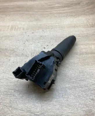 Nissan Primera Indicator stalk 25540AV600