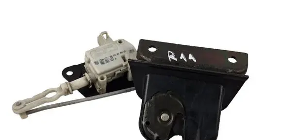 Audi A6 S6 C5 4B Tailgate/trunk/boot lock/catch/latch 4B9877505M