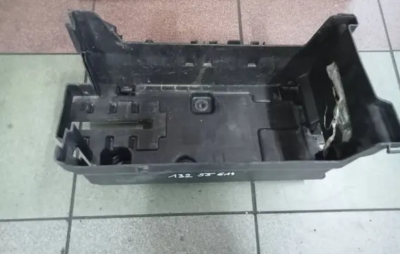 Opel Insignia A Battery tray 13310741 13310742 13255654