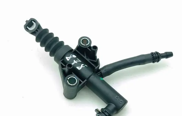 Opel Vivaro Clutch slave cylinder 306100765R