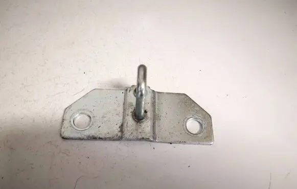 Mercedes-Benz A W169 Rear door lock loop/hook striker 