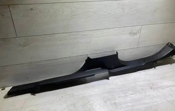 Renault Twingo III Front sill trim cover a4536807602