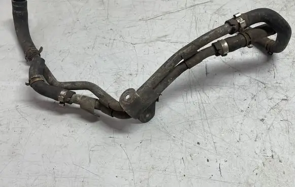 Opel Zafira B Fuel line pipe 