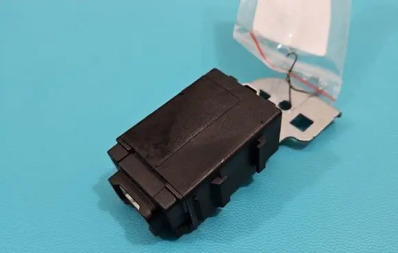 Nissan Qashqai Central body control module 284T1-HV00A IMPRK1482218