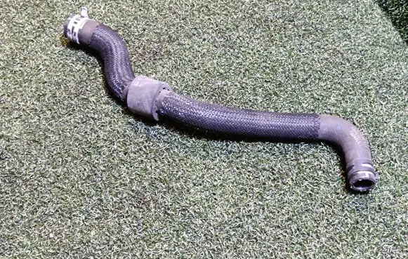 Renault Master III Engine coolant pipe/hose 140531999R
