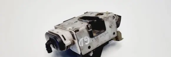 Audi A4 S4 B5 8D Rear door lock 8D0839016A