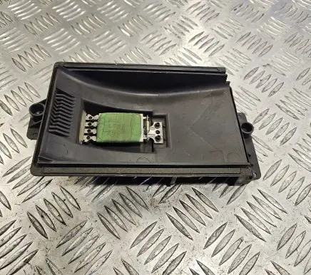 Volkswagen New Beetle Heater blower motor/fan resistor