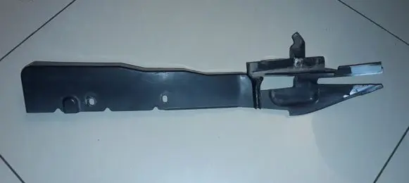 Ford Focus Other engine bay part 4M51A02477A
