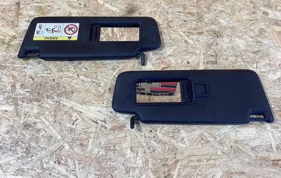 Sun visor