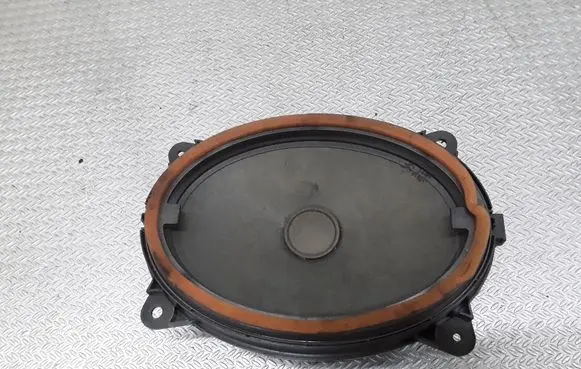 Subaru Outback (BS) Front door speaker 7957002701A