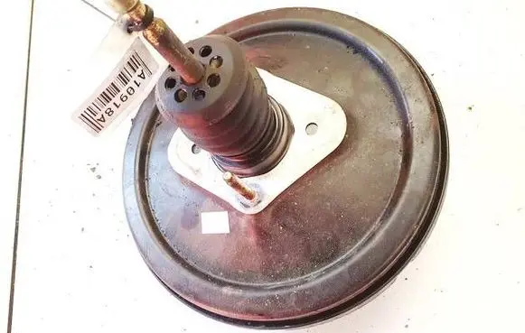 Alfa Romeo 147 Brake booster 51753737
