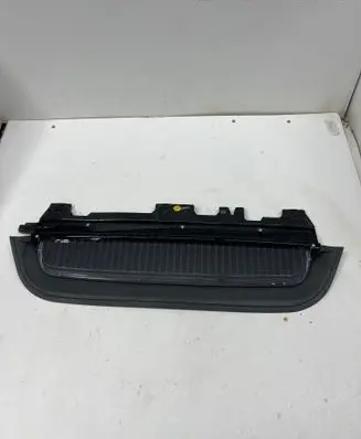 KIA Stinger Third/center stoplight 92700J5