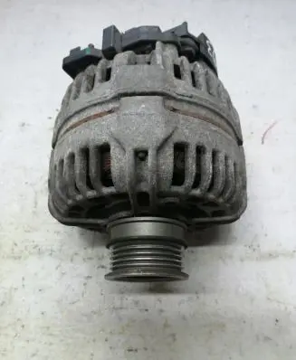 Opel Zafira B Generator/alternator 0124425020