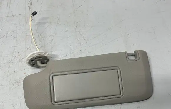 Opel Astra J Sun visor