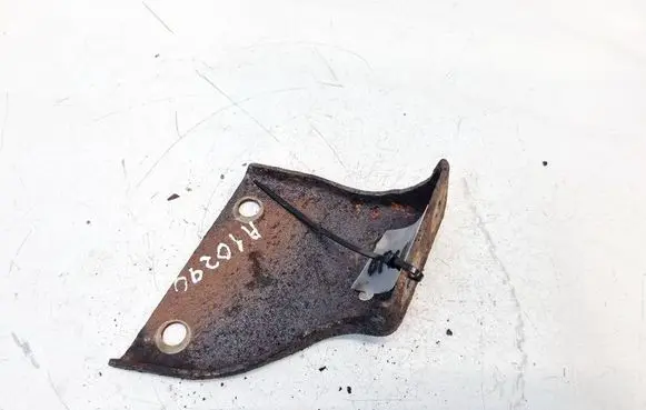 Mazda 3 I Engine mounting bracket