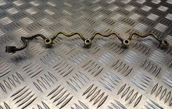 Fuel return line/hose