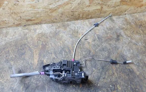 Mercedes-Benz GL X166 Rear door lock A09973043Q0