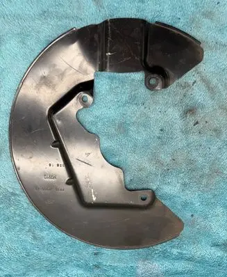 Ford Mustang VI Front brake disc dust cover plate FR3C2K005BB M291C 35816