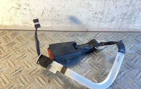 Lexus IS III XE30 Front seatbelt buckle 
