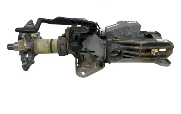 BMW 5 E60 E61 Steering wheel axle 6786904 2201055834A