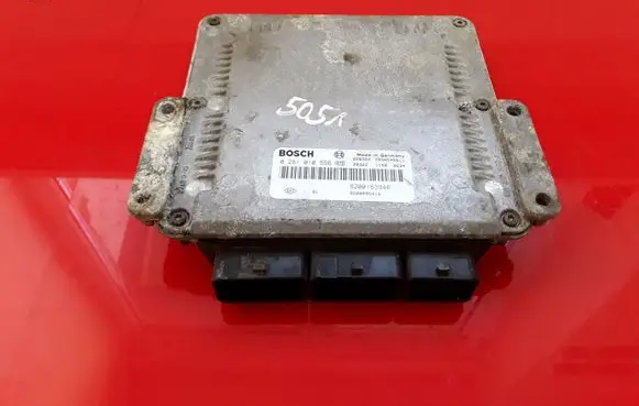 Renault Laguna II Engine control unit/module 8200153946 0281010556 8200095416