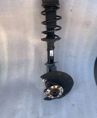 Audi Q3 F3 Front shock absorber/damper 5QF413031BF 5Q0407257C
