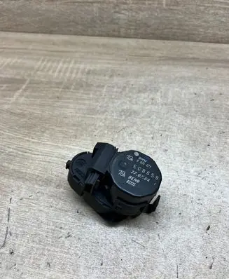 BMW 7 E65 E66 Air flap motor/actuator 6935071 B3235