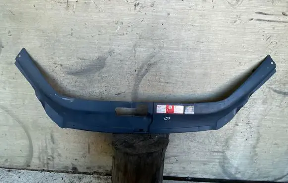 Audi A4 S4 B8 8K Radiator trim 4L0807081