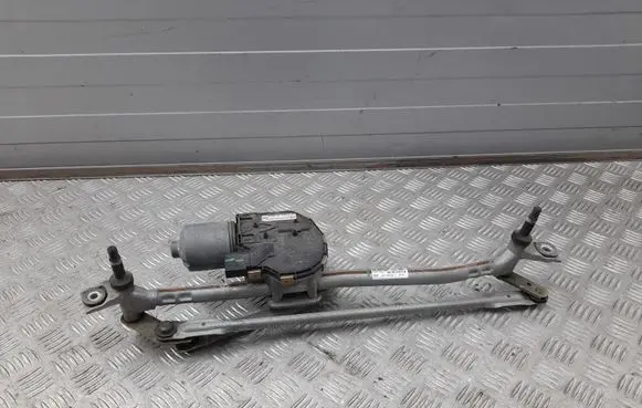 Audi A8 S8 D4 4H Front wiper linkage and motor 4H1955023C 4H1955119C