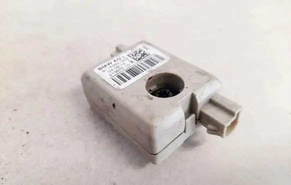 BMW 5 GT F07 Antenna control unit 911826206 21367510