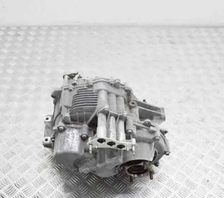 Toyota RAV 4 (XA40) Rear differential 8209048020