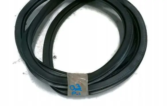 Audi Q3 8U Rubber seal loading door 125KW