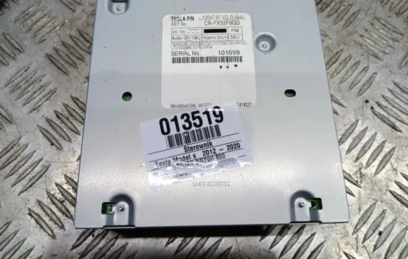 Tesla Model S Other control units/modules 1004787-02-B