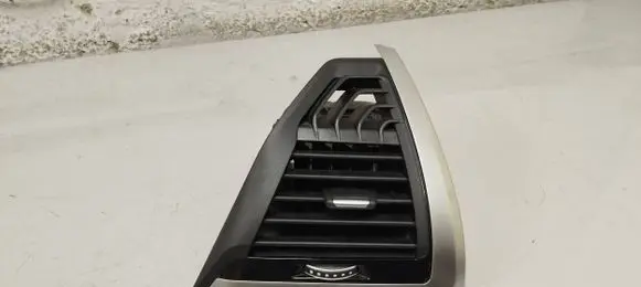 BMW X3 G01 Dashboard air vent grill cover trim 9363445