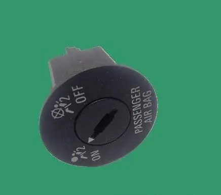 Passenger airbag on/off switch