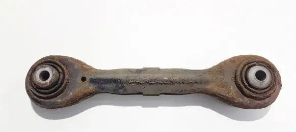 Rear upper control arm/wishbone
